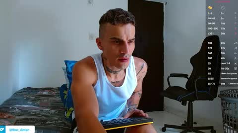 Snapshot of bray_hotboy chatting on 04-26-26, 03:42 Bray Hotboy online show from 04-26-26, 03:42