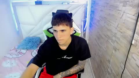 BRAYAN online show from 01-18-25, 01:08