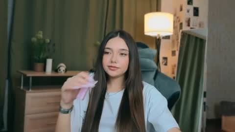 Rachel online show from 04-25-26, 07:22