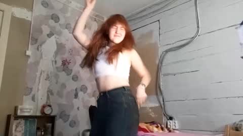 Dina online show from 02-25-26, 07:18