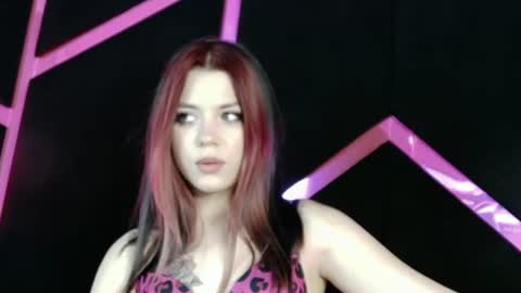 Snapshot of breezellyn chatting on 07-28-26, 08:23 Zeline online show from 07-28-26, 08:23
