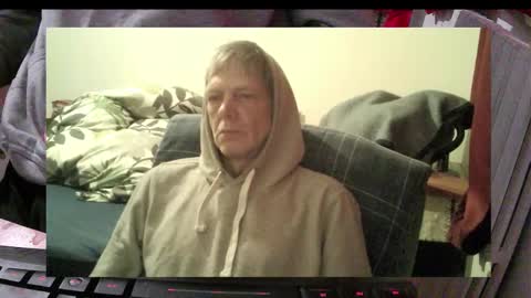 Snapshot of bremer64 chatting on 11-11-25, 09:09 bremer64 online show from 11-11-25, 09:09