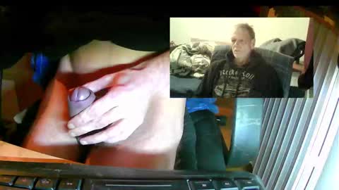 Snapshot of bremer64 chatting on 11-14-25, 08:46 bremer64 online show from 11-14-25, 08:46