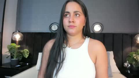   online show from 06-05-26, 03:13
