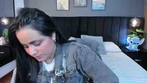 Snapshot of brenda__garcia chatting on 07-04-26, 03:35 online show from 07-04-26, 03:35