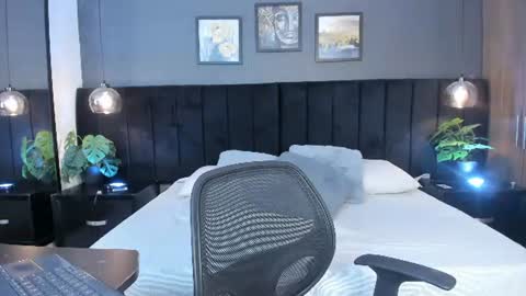 Snapshot of brenda__garcia chatting on 07-22-26, 03:31 online show from 07-22-26, 03:31