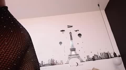 Snapshot of brenda_maz chatting on 03-09-25, 03:27 Brenda  online show from 03-09-25, 03:27