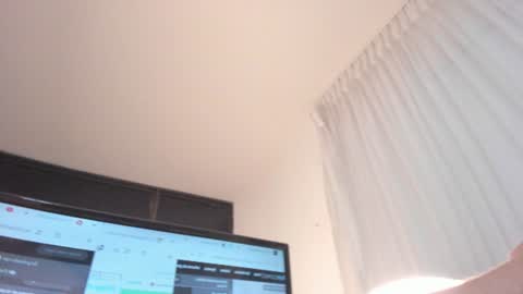 Brenda and Stevenn online show from 06-11-26, 12:32