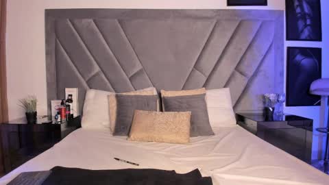 Brenda online show from 04-09-26, 09:53