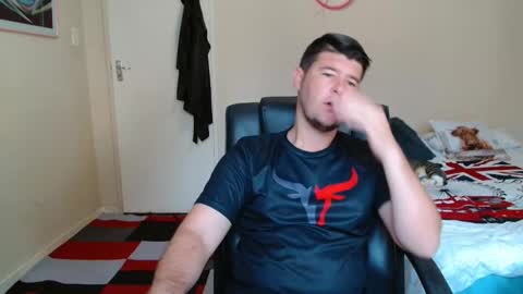 ask me lol online show from 02-08-26, 05:11