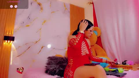 brendasquirtx online show from 02-25-25, 07:14