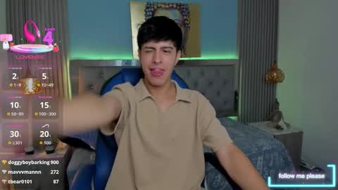 Esteban online show from 11-23-25, 12:49