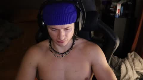 brentonverde online show from 12-18-25, 11:00