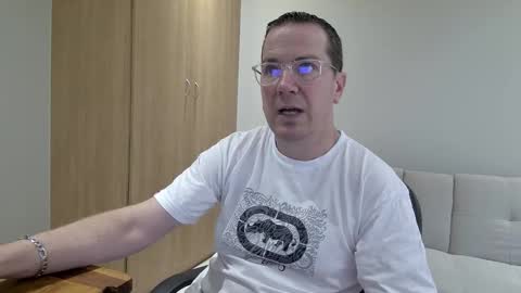 Brett online show from 11-03-25, 02:18