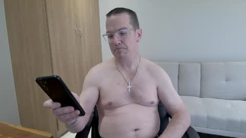 Snapshot of brettdj chatting on 03-28-26, 11:54 Brett online show from 03-28-26, 11:54