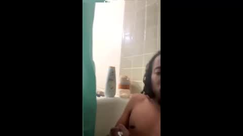 Snapshot of brewtoncameron chatting on 04-17-26, 05:21 BigC online show from 04-17-26, 05:21