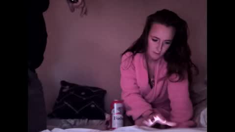 bri_and_ant online show from 12-03-25, 02:41