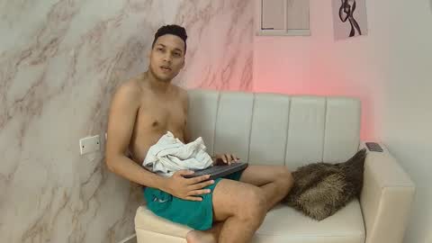 briam_dunkan online show from 04-08-26, 01:22