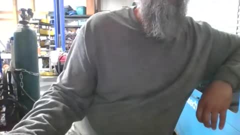 Snapshot of brian871001 chatting on 03-01-26, 06:10 brian871001 online show from 03-01-26, 06:10