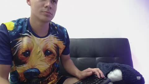 brian_mac online show from 12-12-24, 07:37