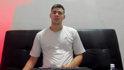 brian_mac online show from 01-10-25, 06:17