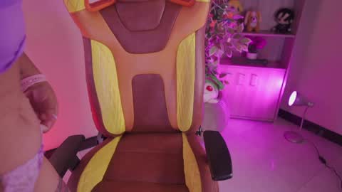 Briana online show from 06-09-26, 06:41