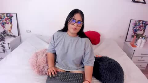 Brianna online show from 04-22-26, 03:20