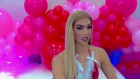 BRIANA online show from 12-26-24, 03:49