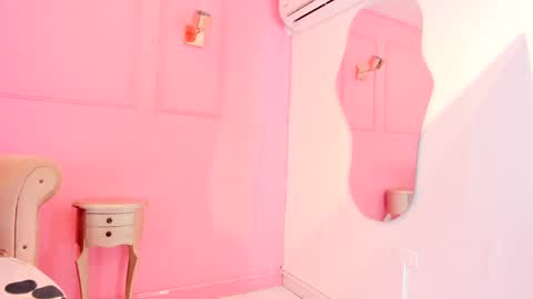 Snapshot of briannaduque chatting on 12-12-24, 04:21 Brianna online show from 12-12-24, 04:21