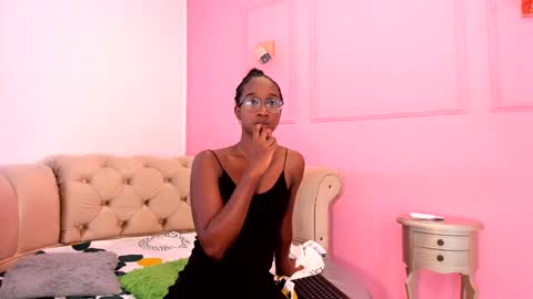 Snapshot of briannaduque chatting on 12-18-24, 06:57 Brianna online show from 12-18-24, 06:57