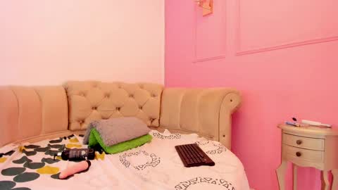 Snapshot of briannaduque chatting on 01-05-25, 06:24 Brianna online show from 01-05-25, 06:24