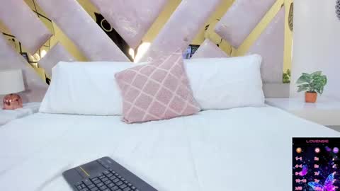 Brianna  online show from 09-12-25, 12:38