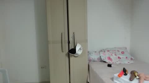 brida_angela29 online show from 04-21-26, 12:22