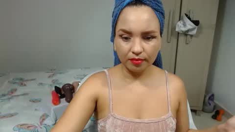 brida_angela29 online show from 05-26-26, 12:56