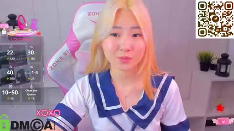 Snapshot of bridgetbottrel chatting on 11-25-25, 01:16 Bridget online show from 11-25-25, 01:16