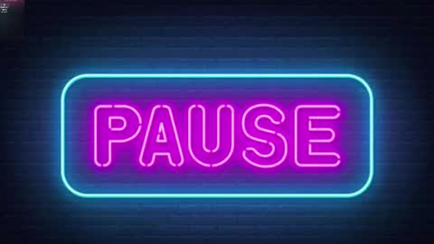 Diamonds Girls online show from 10-19-25, 10:49