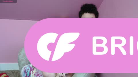 Strawberry online show from 01-26-25, 05:55