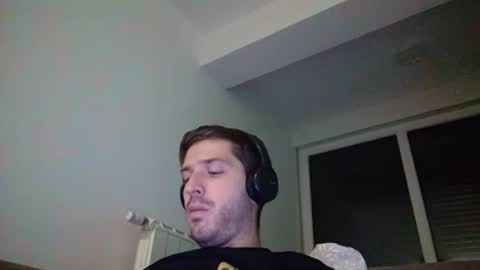 Snapshot of brii0000 chatting on 12-04-24, 07:23 brii0000 online show from 12-04-24, 07:23