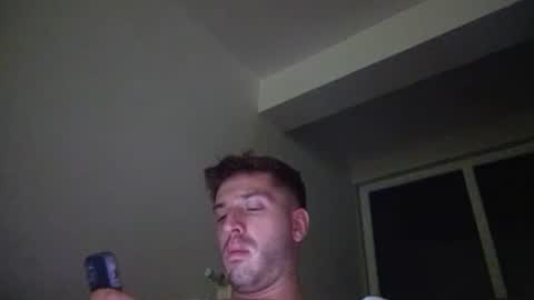 Snapshot of brii0000 chatting on 01-08-25, 08:18 brii0000 online show from 01-08-25, 08:18