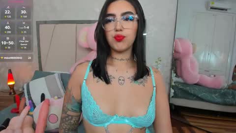 Snapshot of brinna_cox chatting on 10-02-25, 12:34 brinna_cox online show from 10-02-25, 12:34
