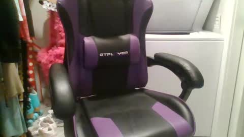 Snapshot of briny2021 chatting on 02-08-25, 03:00 Briny online show from 02-08-25, 03:00