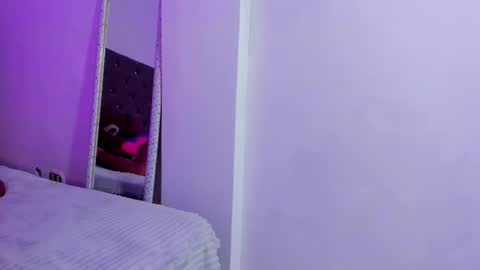 Snapshot of brisahott chatting on 03-11-26, 02:06 Brisa online show from 03-11-26, 02:06