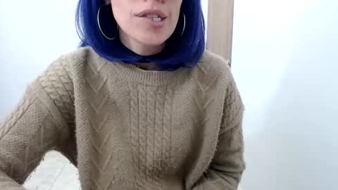 Snapshot of brisama chatting on 05-12-26, 11:35 brisama online show from 05-12-26, 11:35