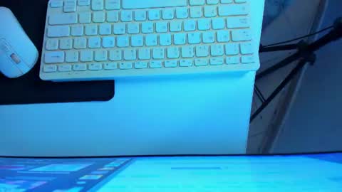 B R I T A N N Y online show from 06-24-26, 07:07