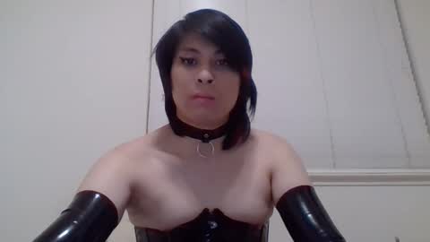 Snapshot of britesnow chatting on 05-24-26, 04:39 britesnow online show from 05-24-26, 04:39