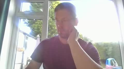 Snapshot of britguy6985 chatting on 06-08-26, 07:03 britguy6985 online show from 06-08-26, 07:03