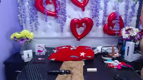 Snapshot of brithany_adms chatting on 02-15-25, 09:16 Brithany online show from 02-15-25, 09:16