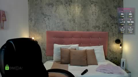 Snapshot of brithanycollins chatting on 09-30-25, 12:54 Brithany online show from 09-30-25, 12:54