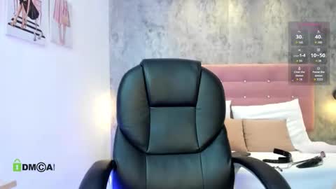 Snapshot of brithanycollins chatting on 10-11-25, 07:23 Brithany online show from 10-11-25, 07:23