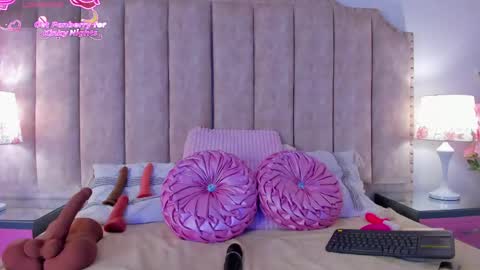 brithanyparker_ online show from 03-06-26, 07:05